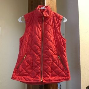Old Navy thin quilted vest